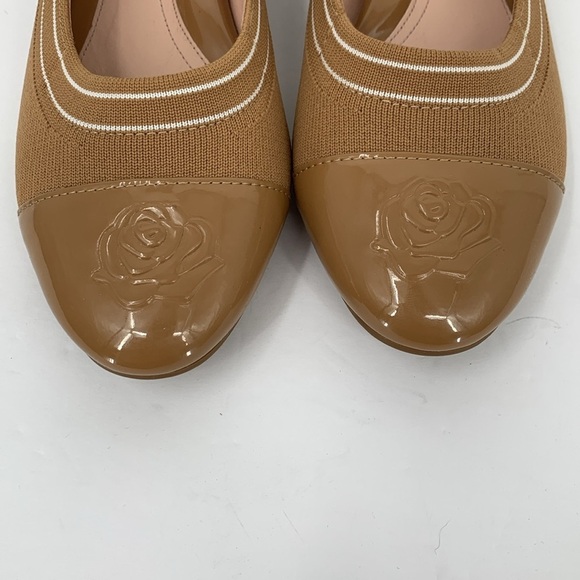 Taryn Rose Pamela spectator ballet flat shoe tan elastic stretch patent rose 7 - Picture 4 of 7